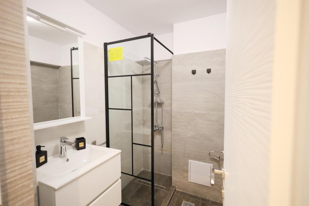 Apartament Patrick 古拉哈莫卢洛伊 外观 照片